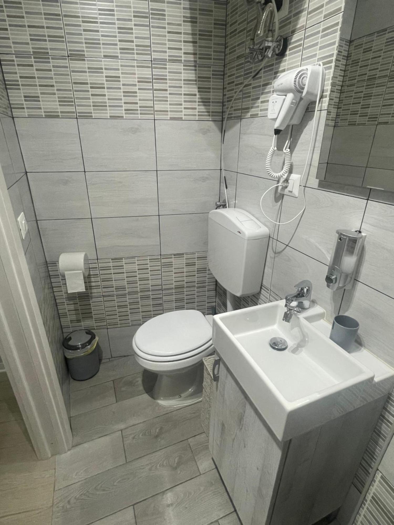 Room V 1944 Lamezia Terme Eksteriør bilde